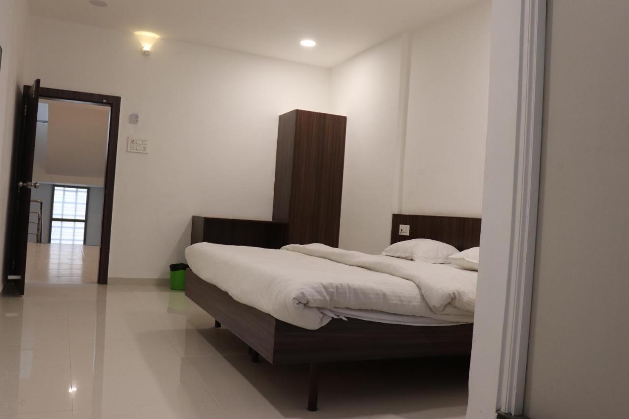 Hotel New Samrat 아우랑가바드 외부 사진